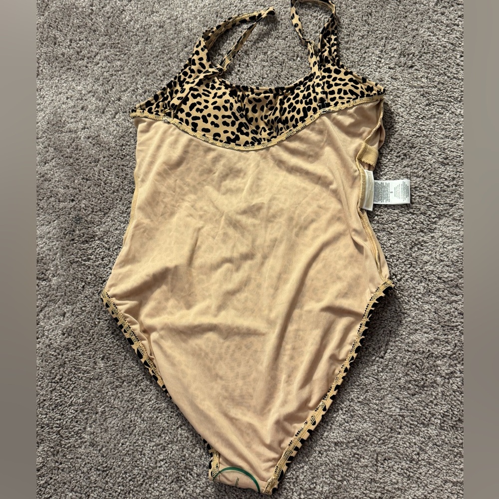 MICHAEL Michael Kors Leopard Print One Piece Swimsuit - Picture 6 of 9